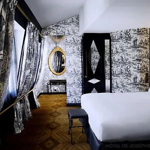 De Josephine Bonaparte Hotel Paryż